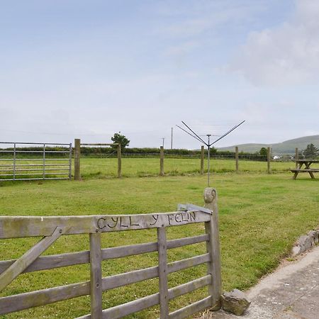 Cyll Y Felin Fawr 1 Villa อาเบอร์ดารอน ภายนอก รูปภาพ